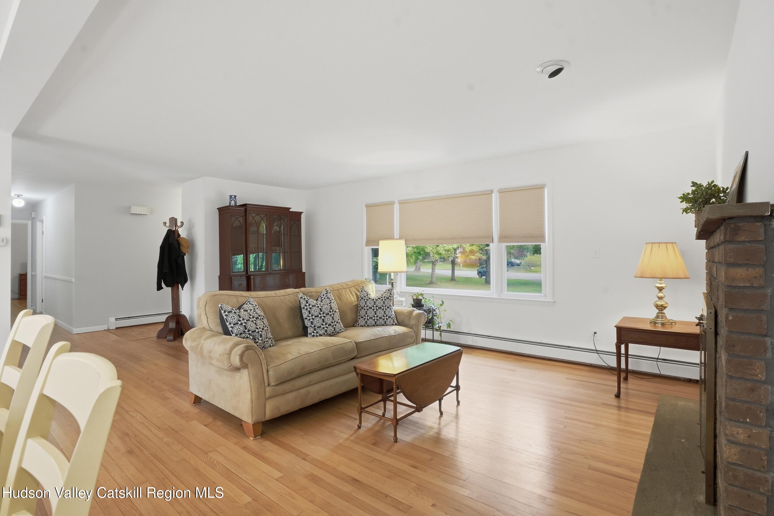 22 Candlewood Lane
