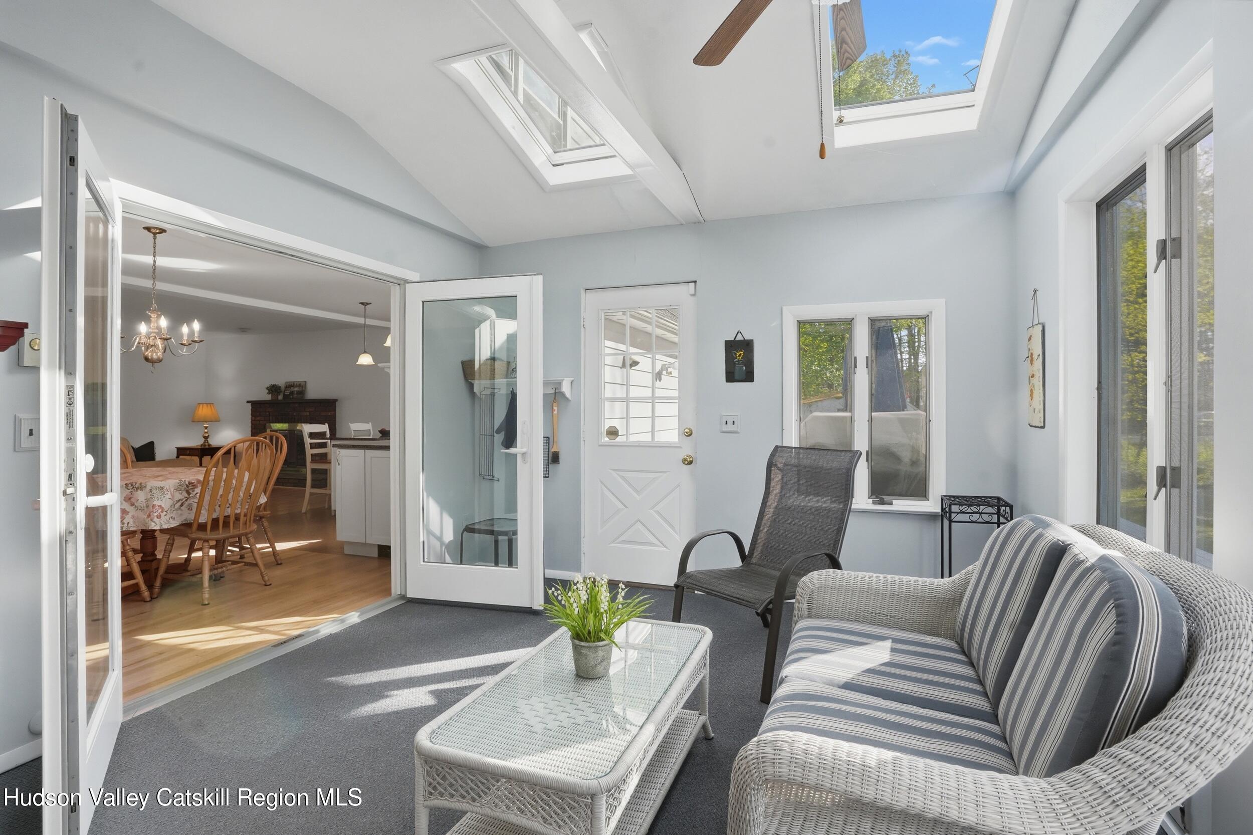 22 Candlewood Lane