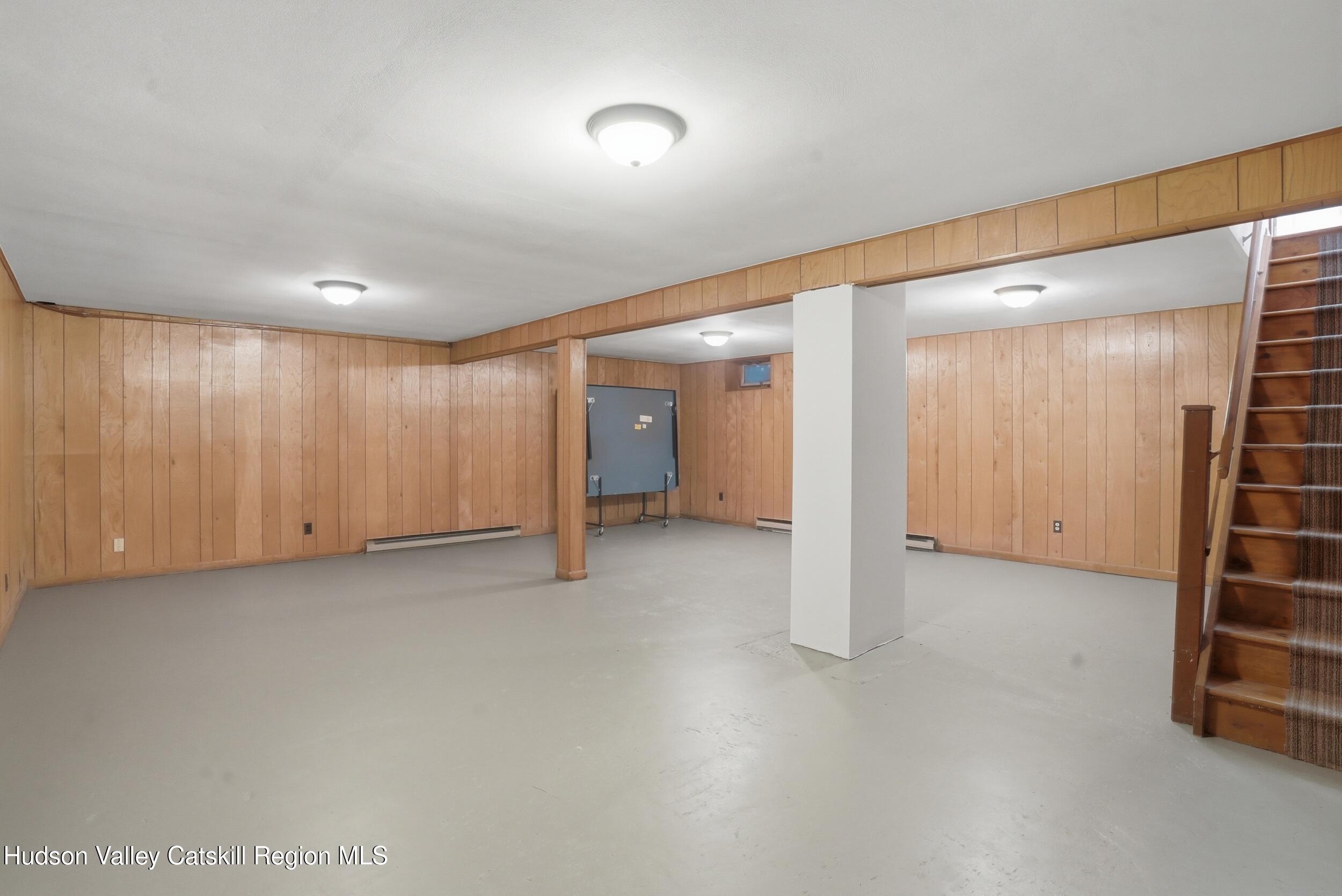 22 Candlewood Lane