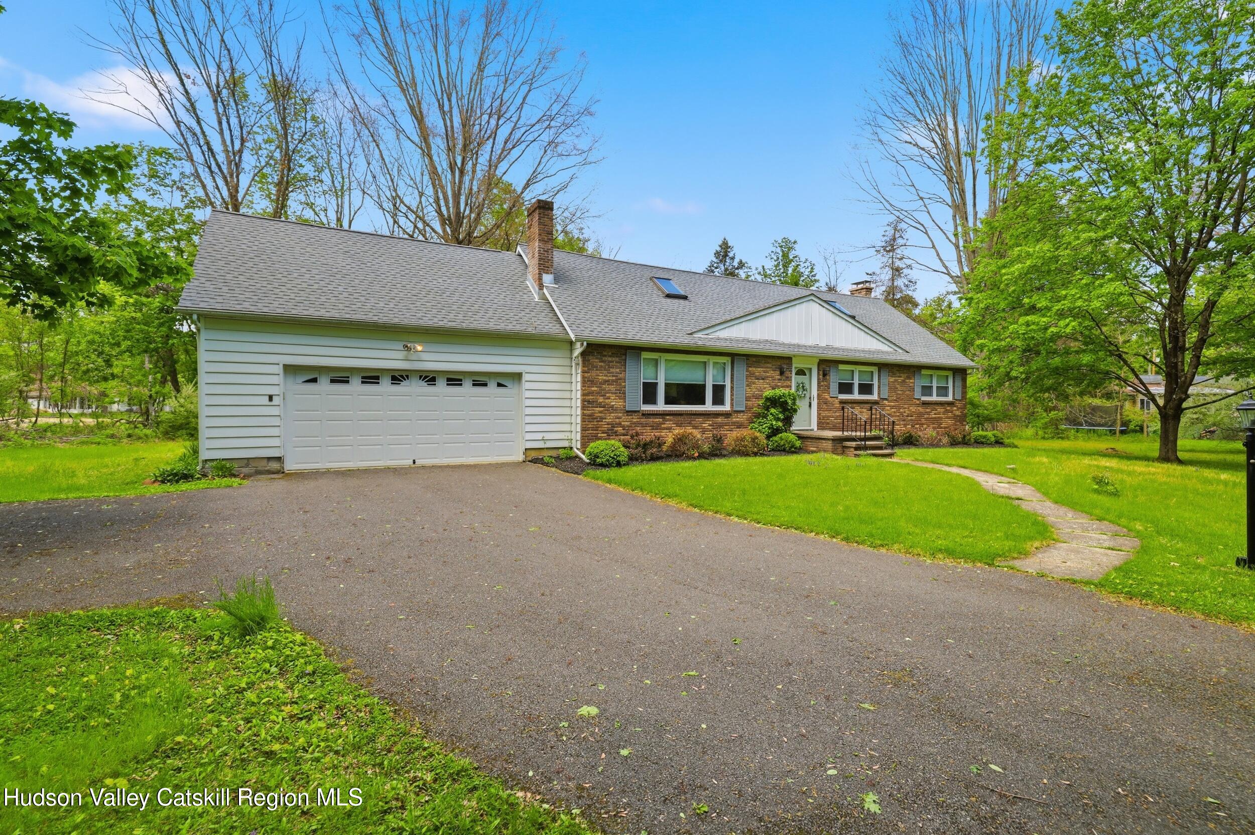 22 Candlewood Lane