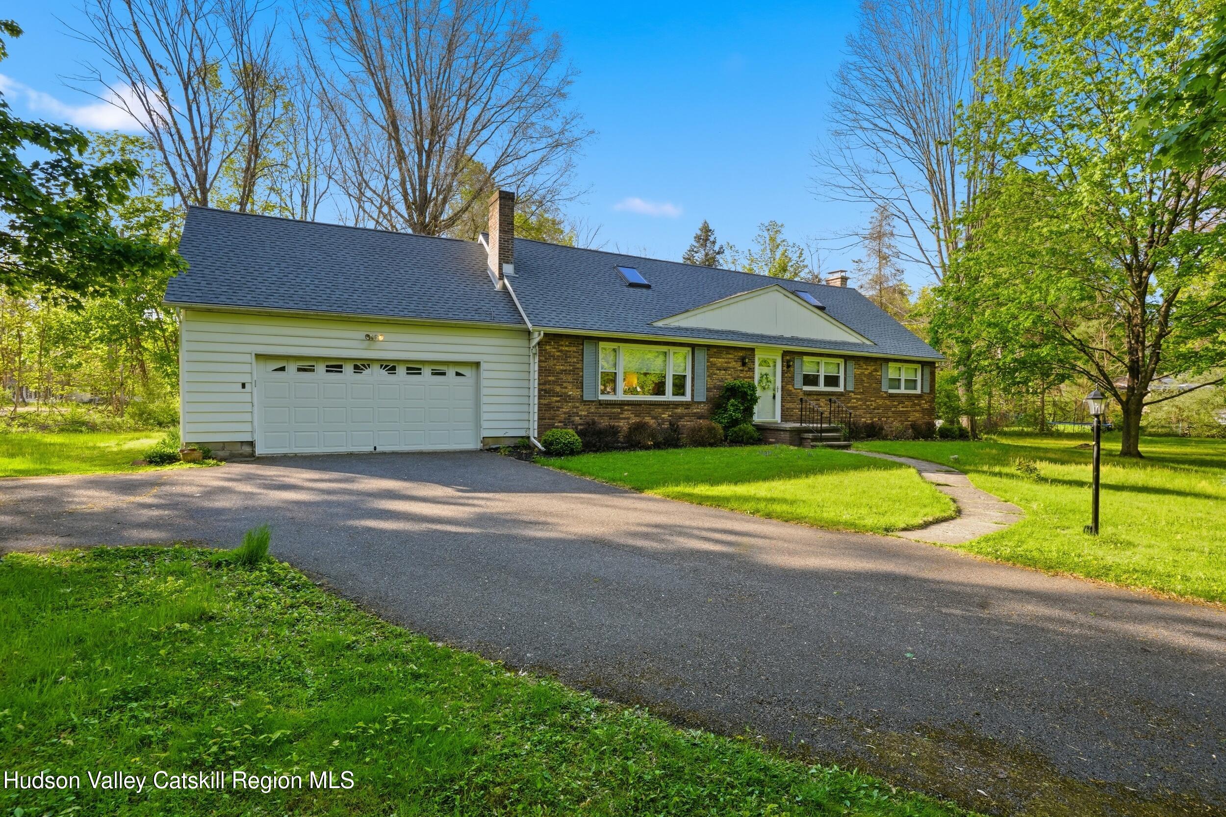 22 Candlewood Lane