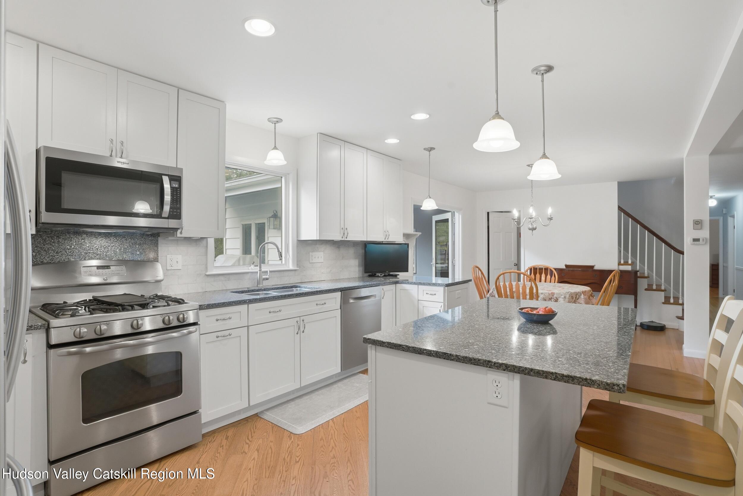 22 Candlewood Lane