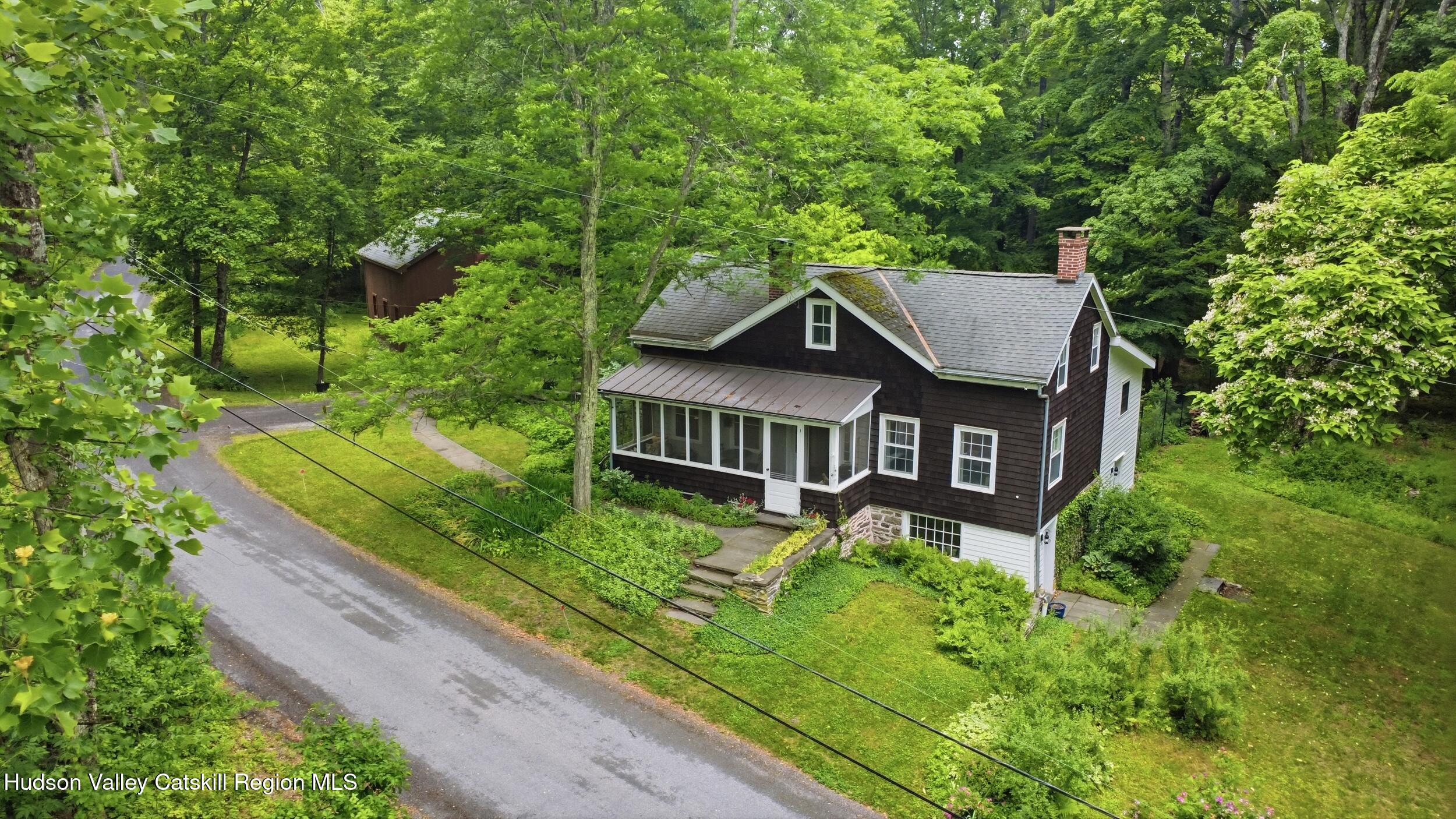 43 Krom Road