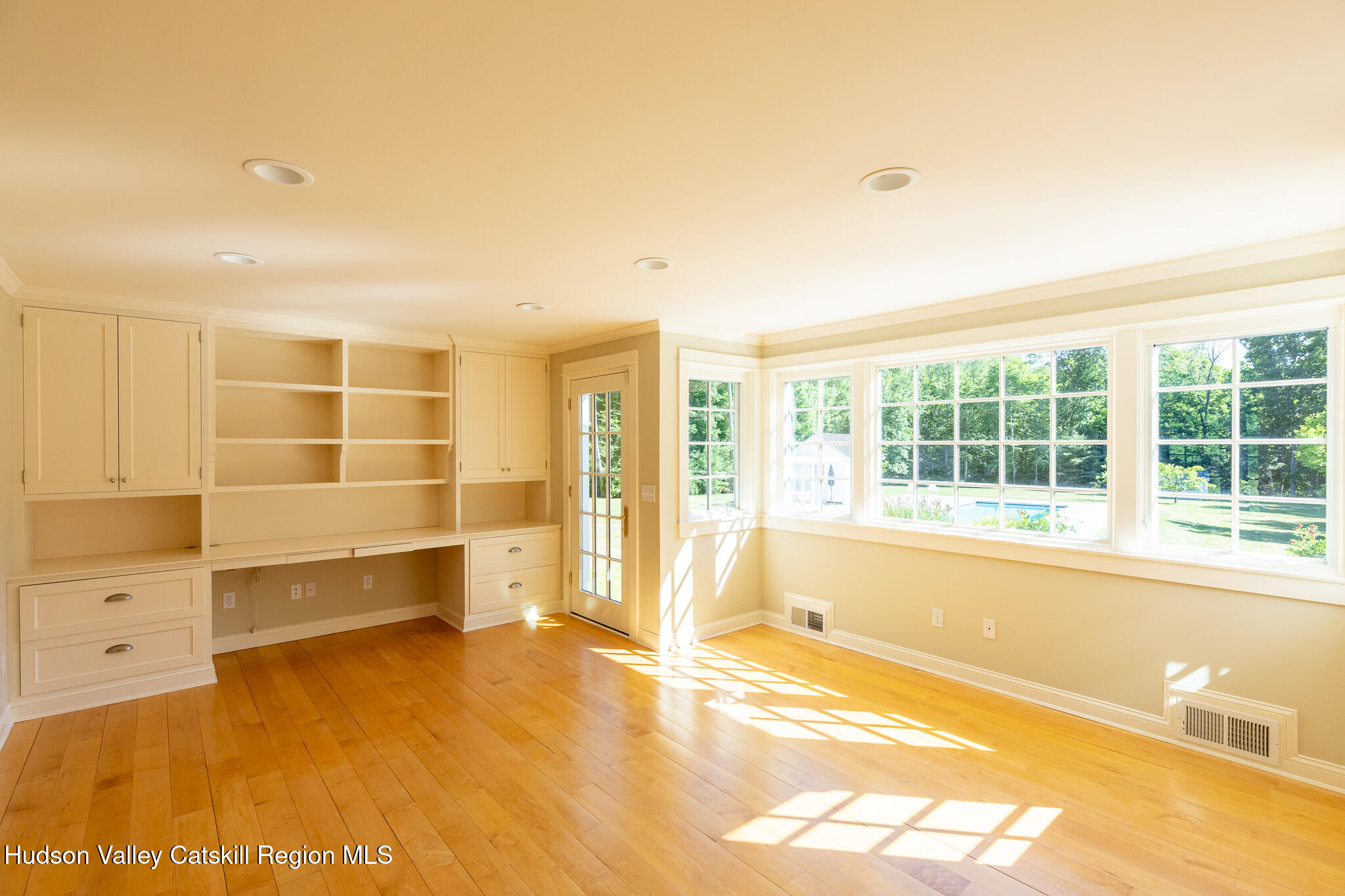 430 Buck Road