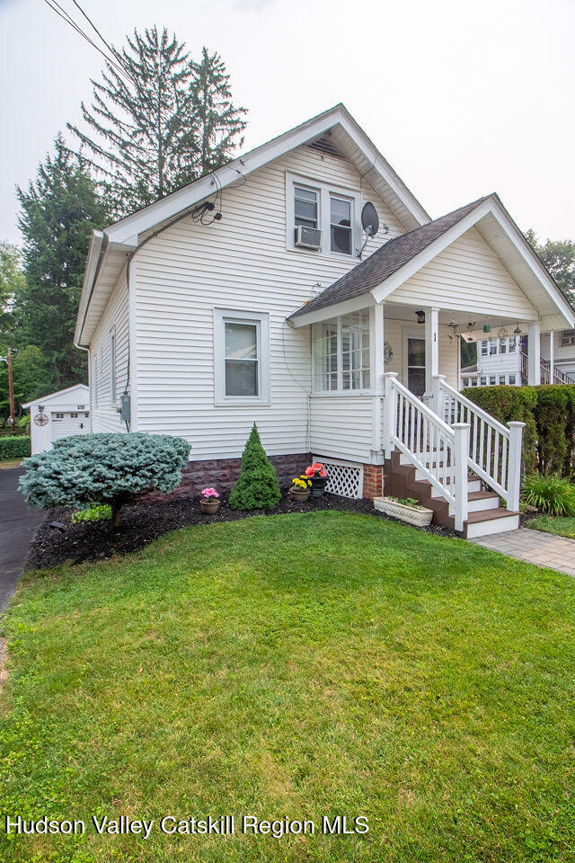 1 Carnation Avenue