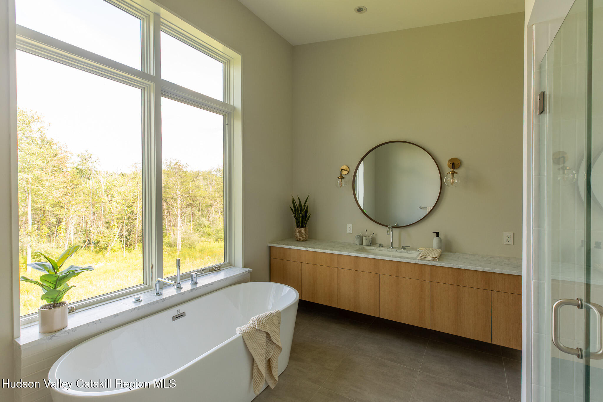 195 Mohonk Road