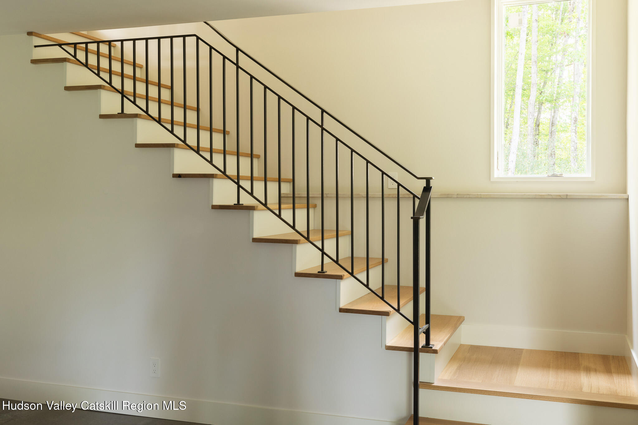 195 Mohonk Road
