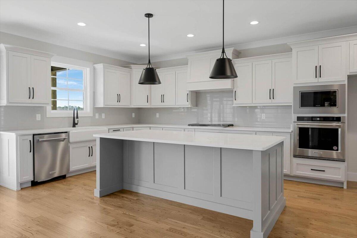 9885 Trestle Circle, 47