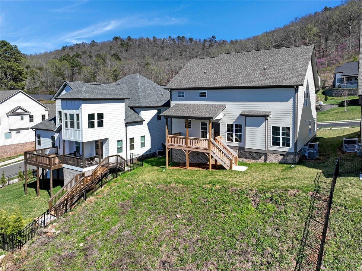 9885 Trestle Circle, 47