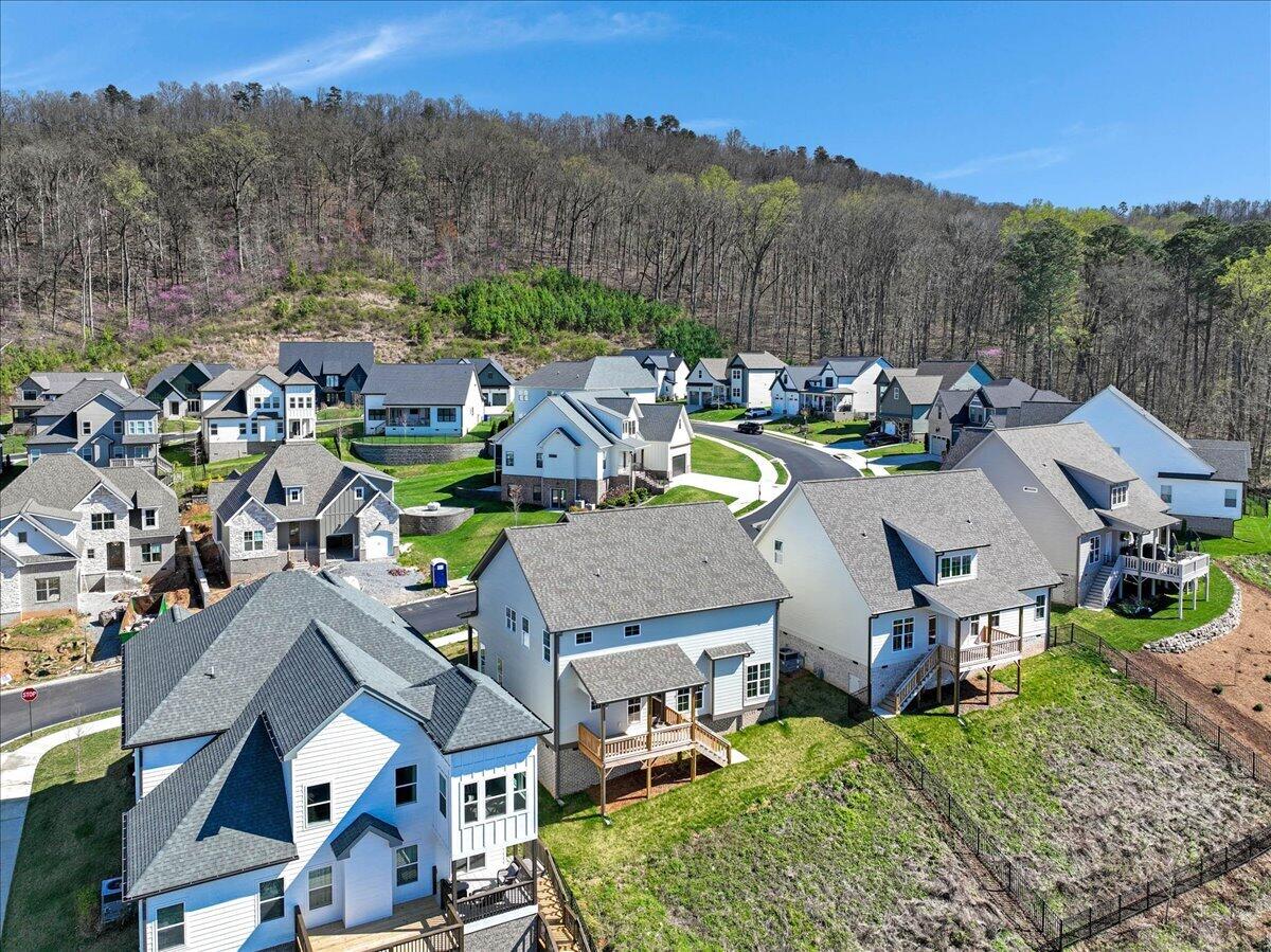 9885 Trestle Circle, 47