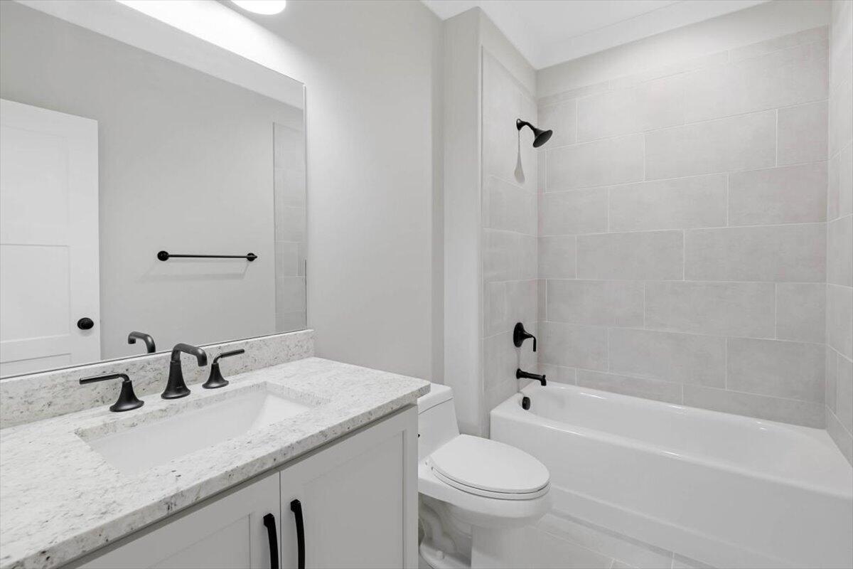 9885 Trestle Circle, 47