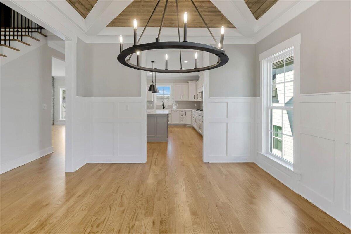 9885 Trestle Circle, 47