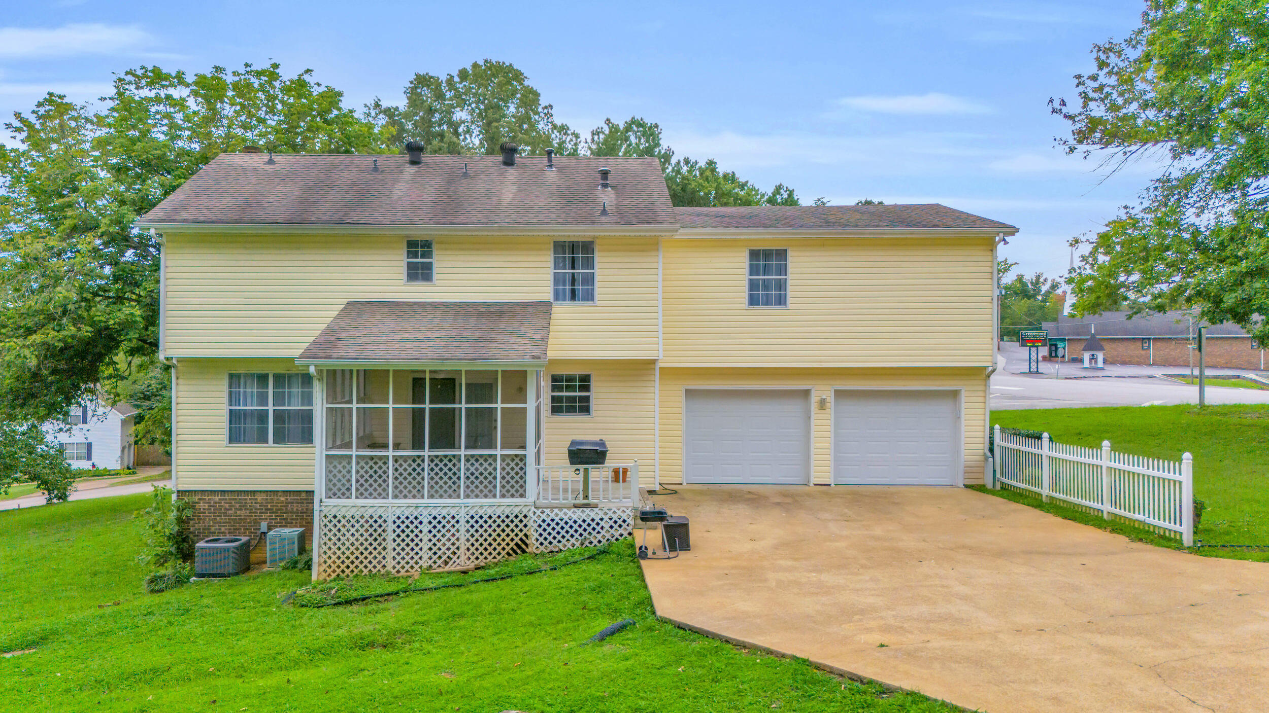 7701 Diamondhead Drive
