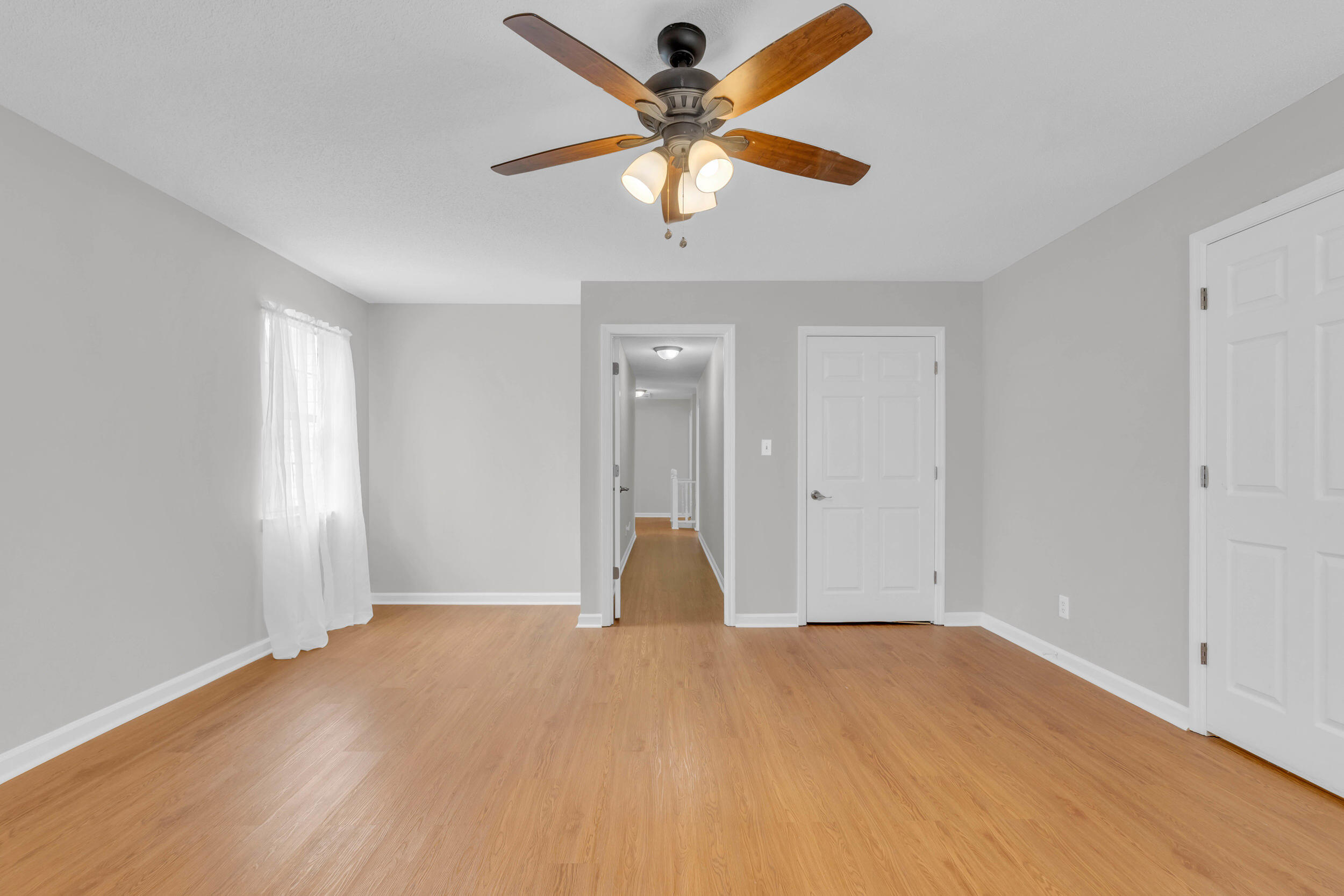 7701 Diamondhead Drive