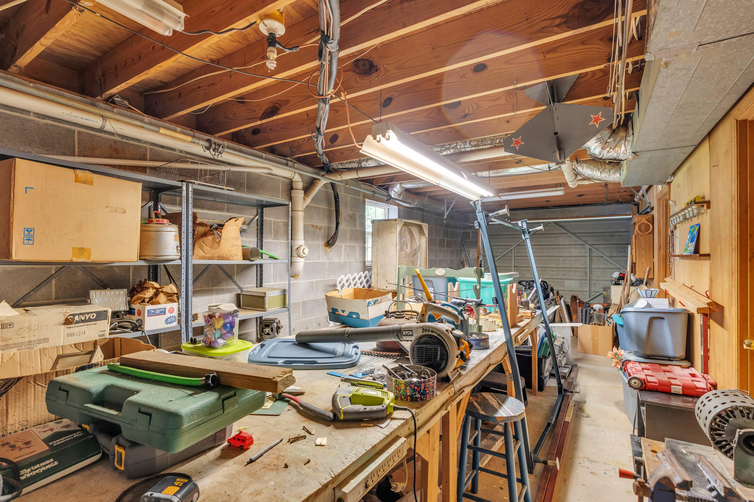 7701 Diamondhead Drive