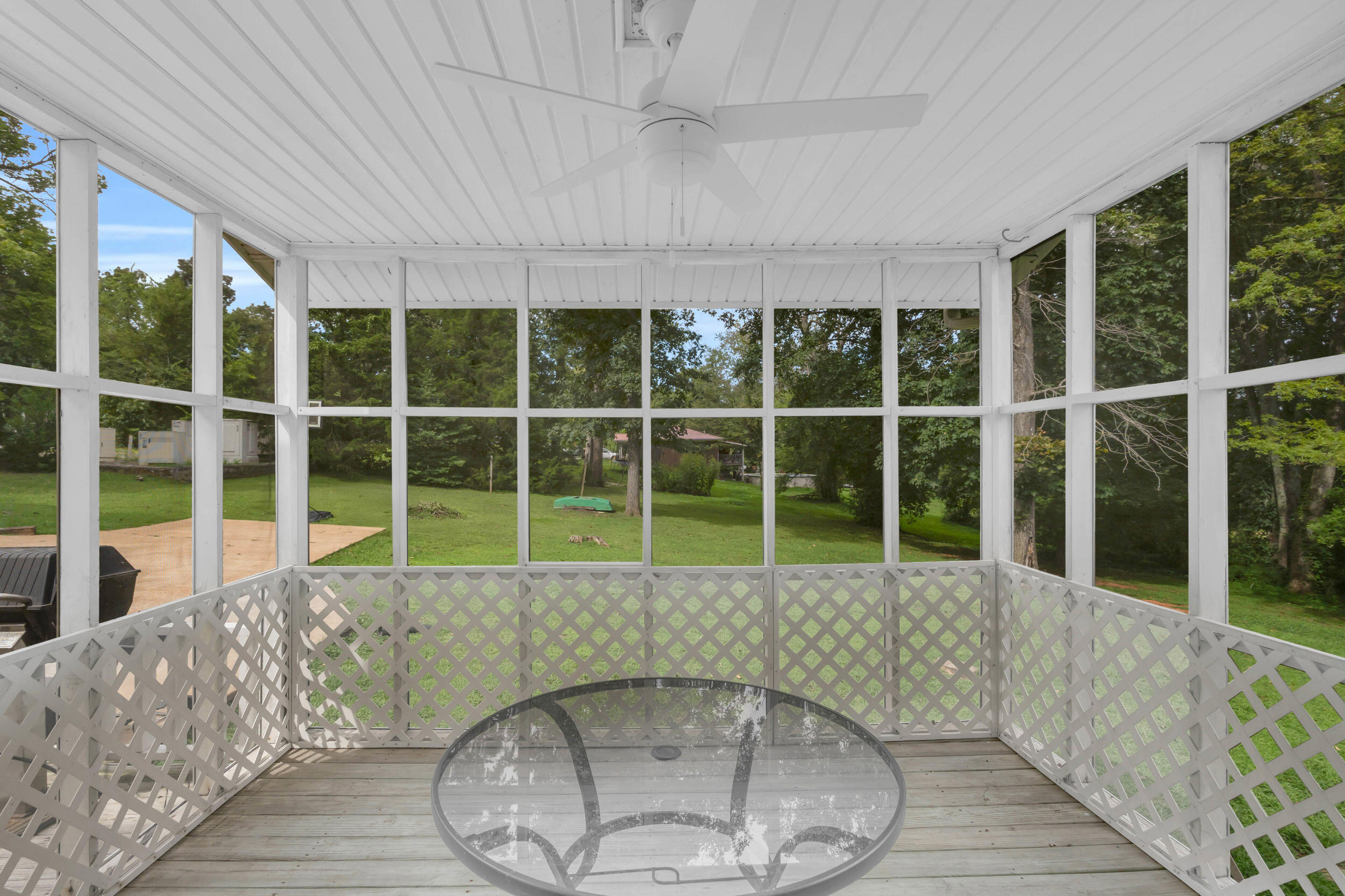 7701 Diamondhead Drive