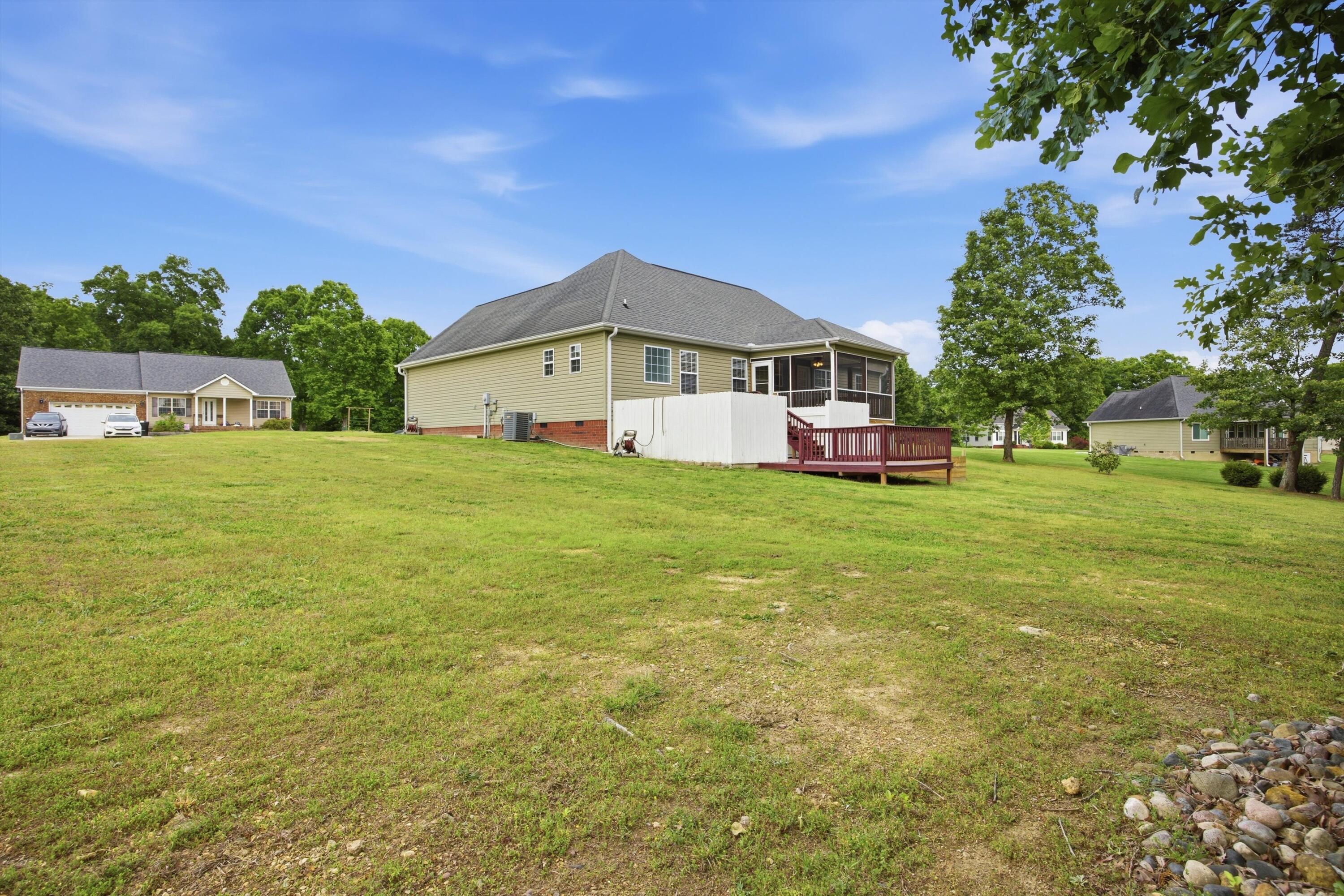 6807 Grazing Lane