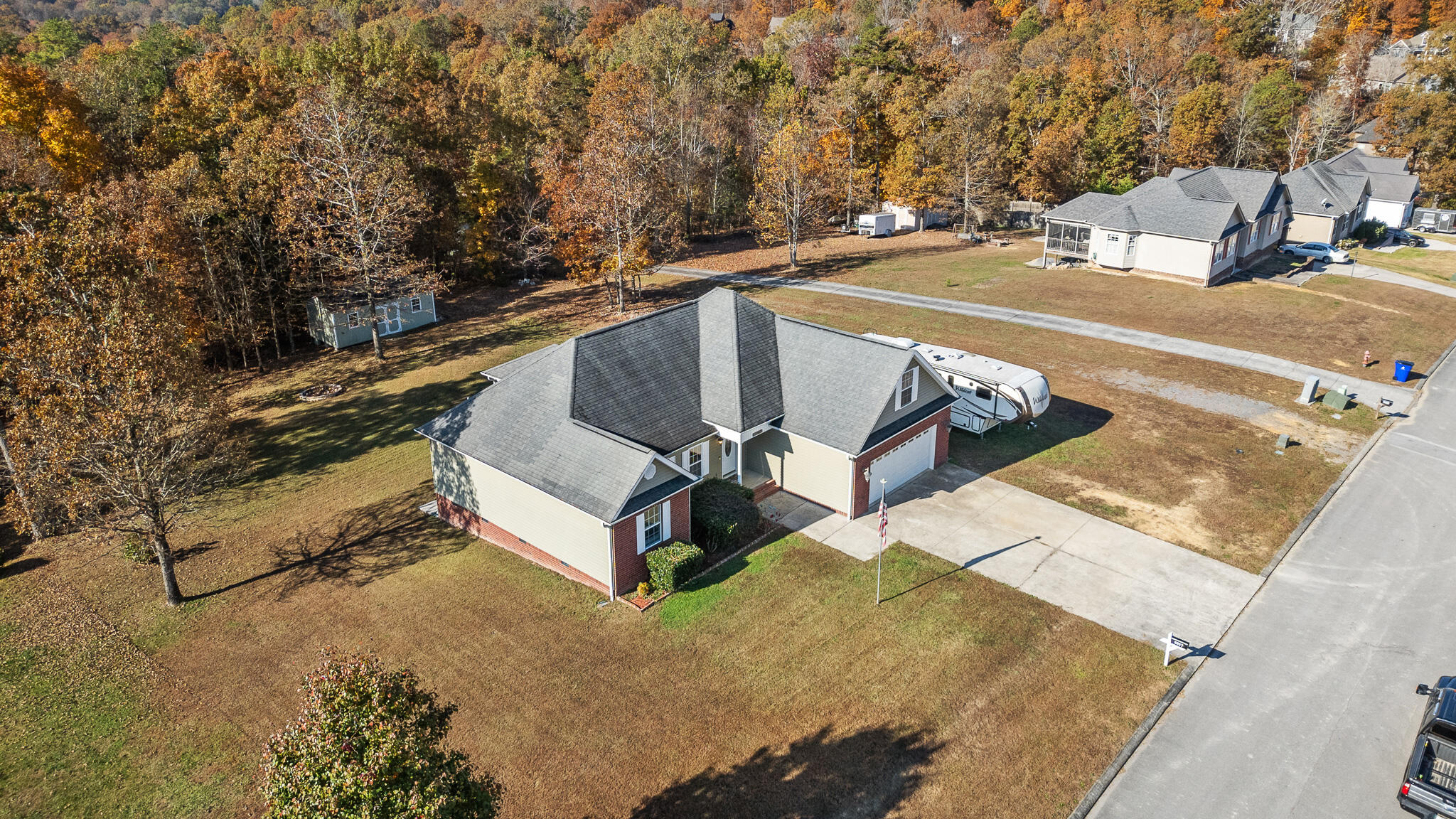 6807 Grazing Lane