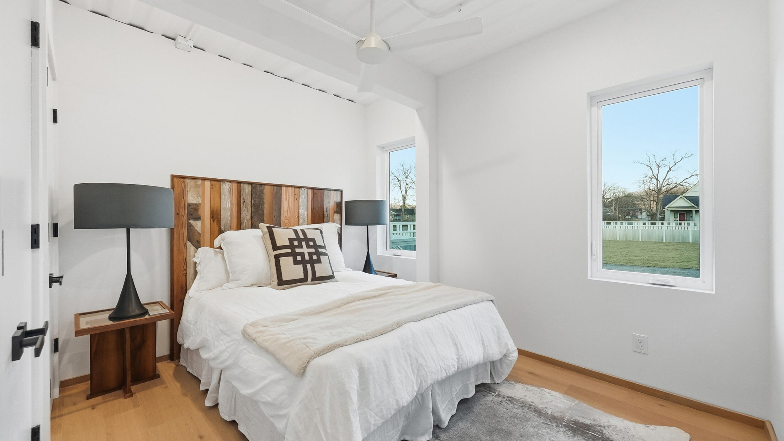 1604 S Orchard Knob Avenue