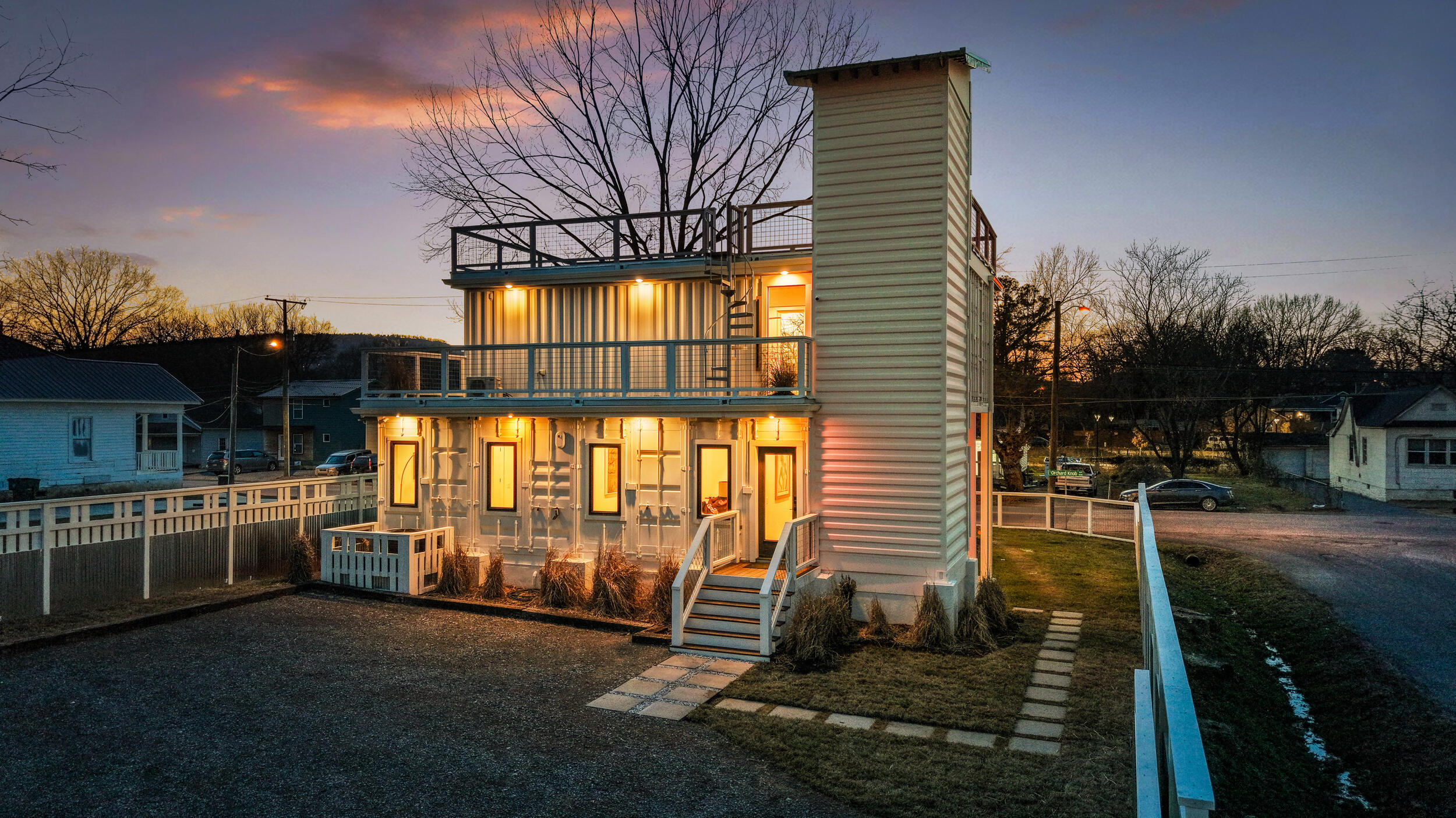 1604 S Orchard Knob Avenue