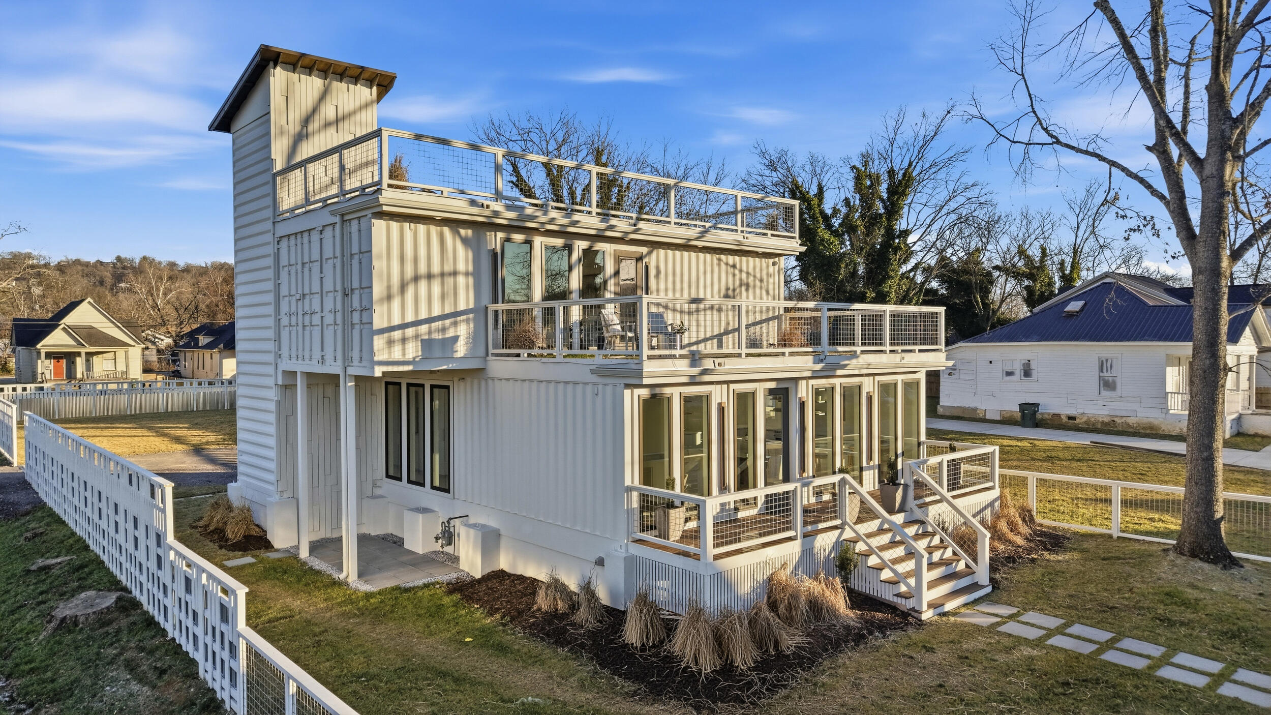 1604 S Orchard Knob Avenue