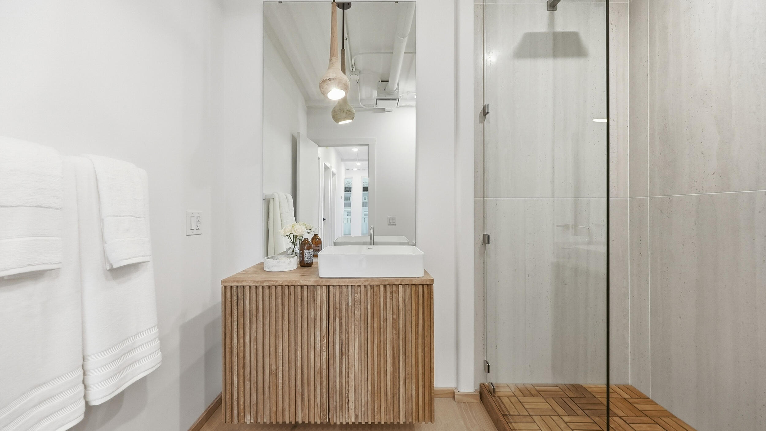 1604 S Orchard Knob Avenue