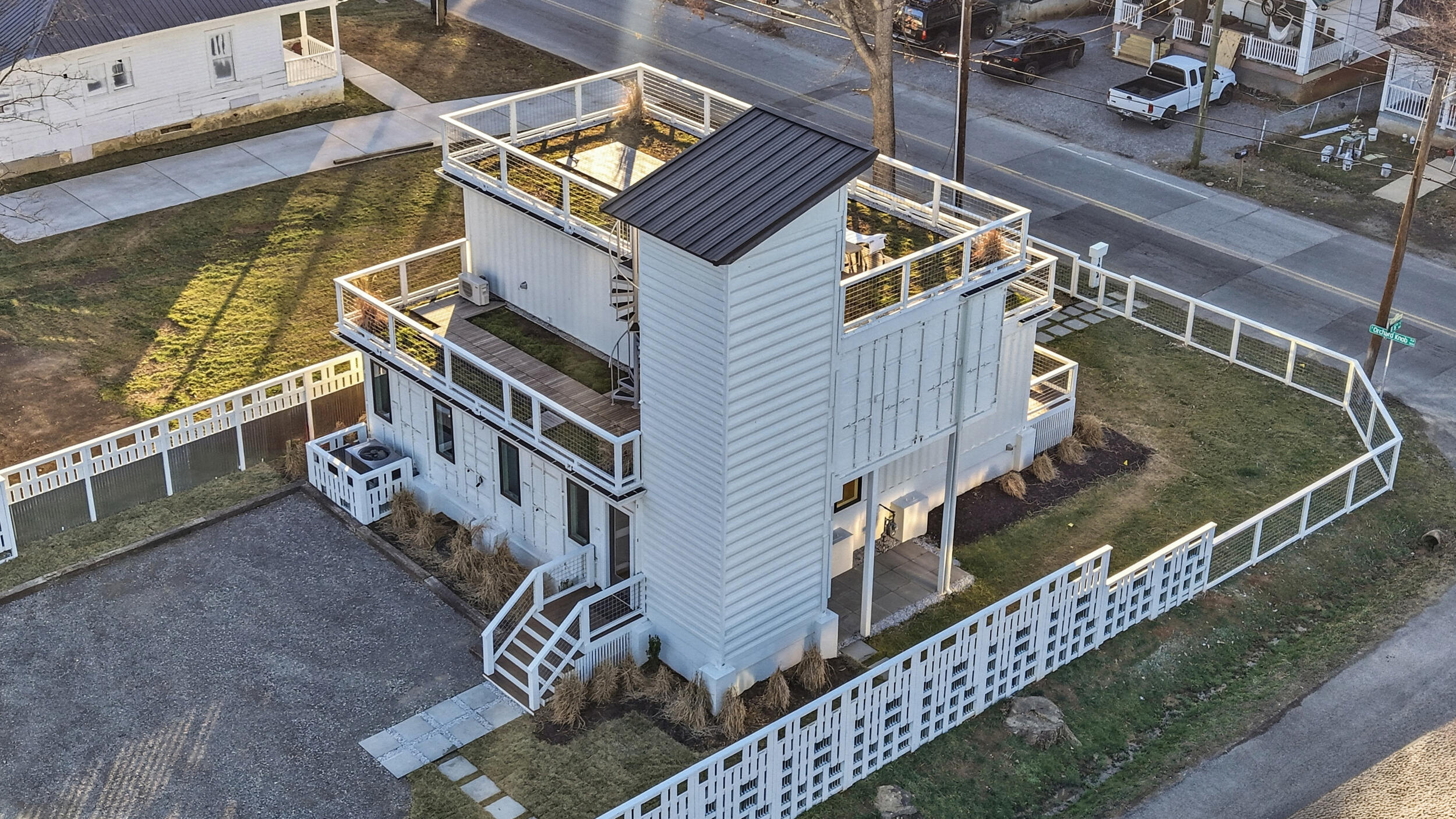 1604 S Orchard Knob Avenue