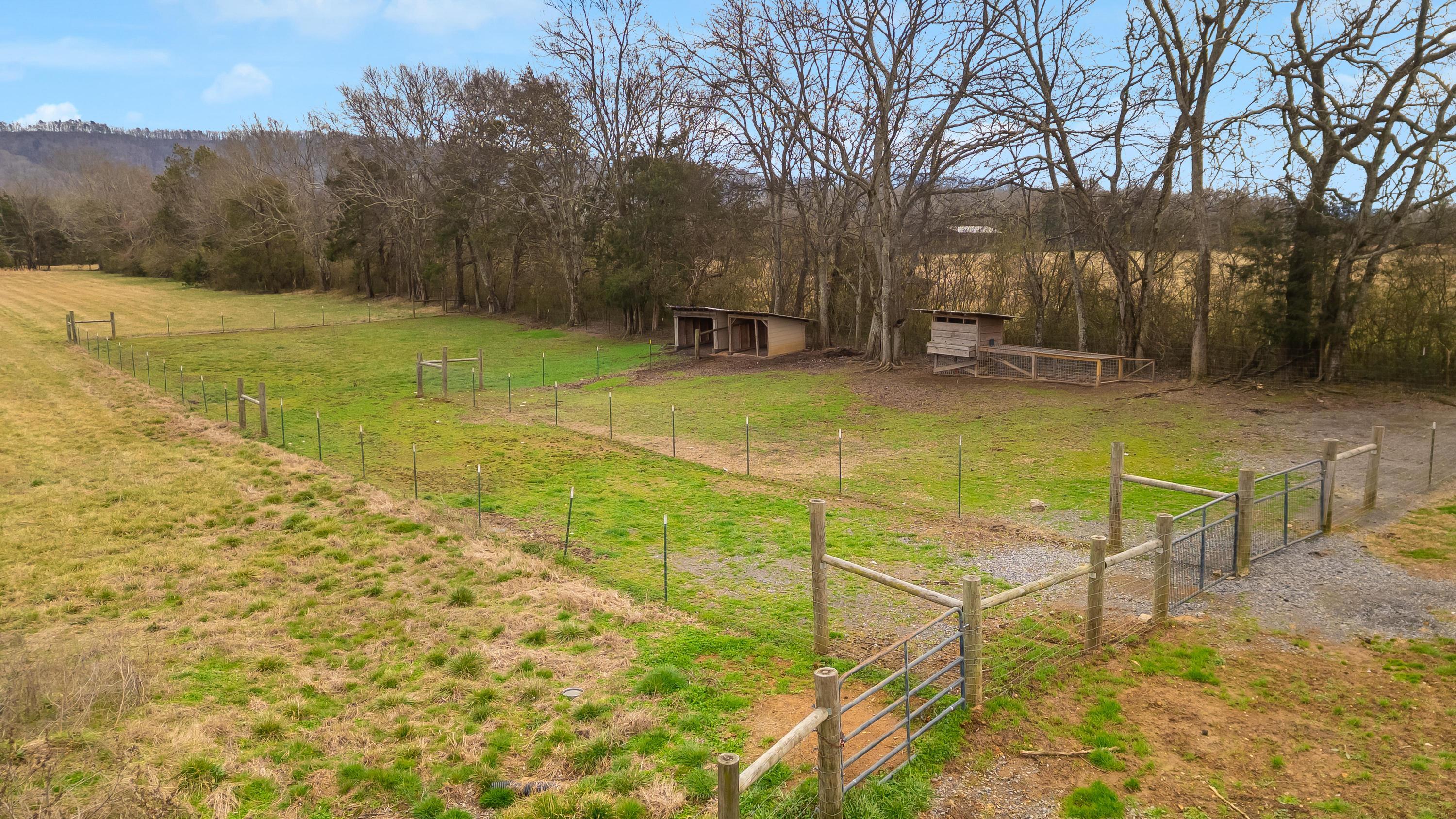 10142 Snow Hill Road