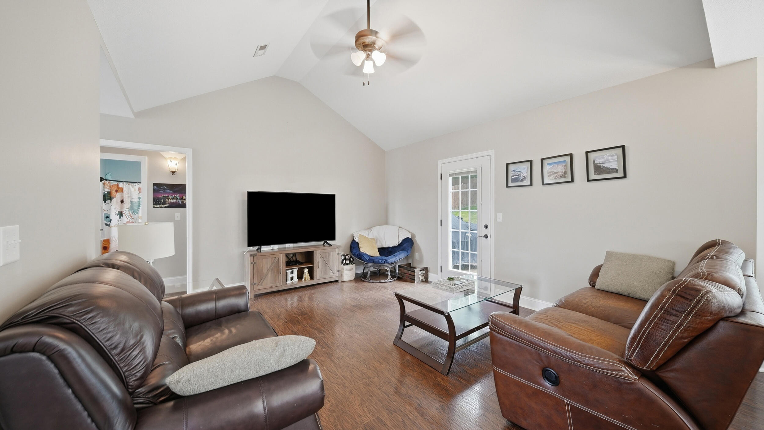 2045 Short Leaf Lane