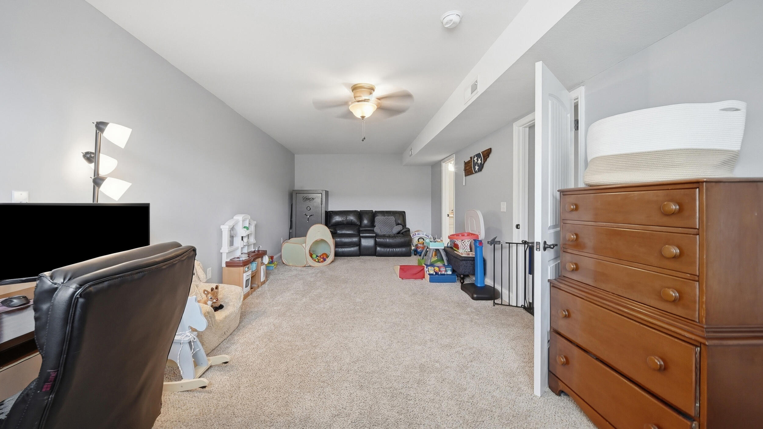 2045 Short Leaf Lane