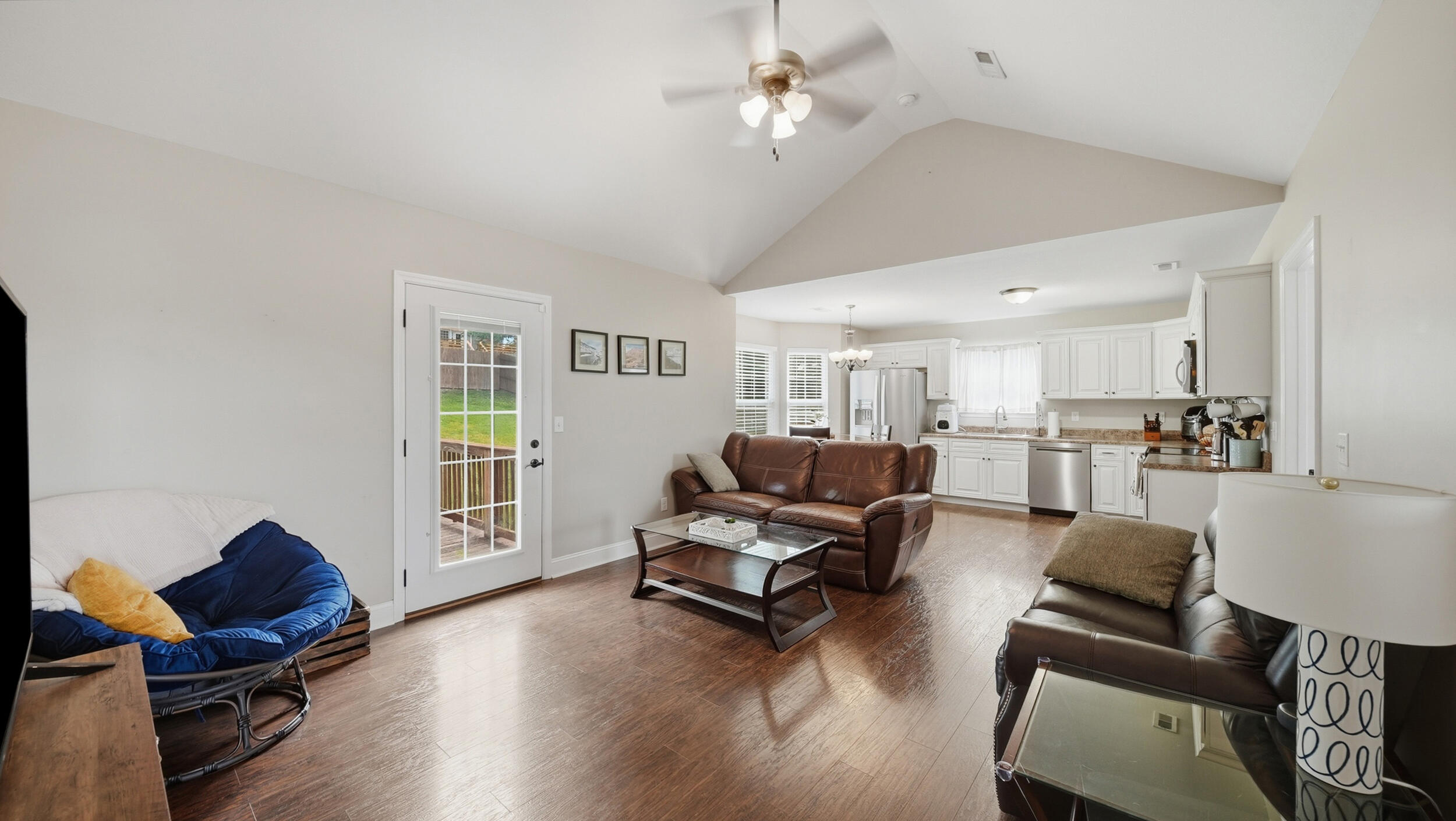 2045 Short Leaf Lane