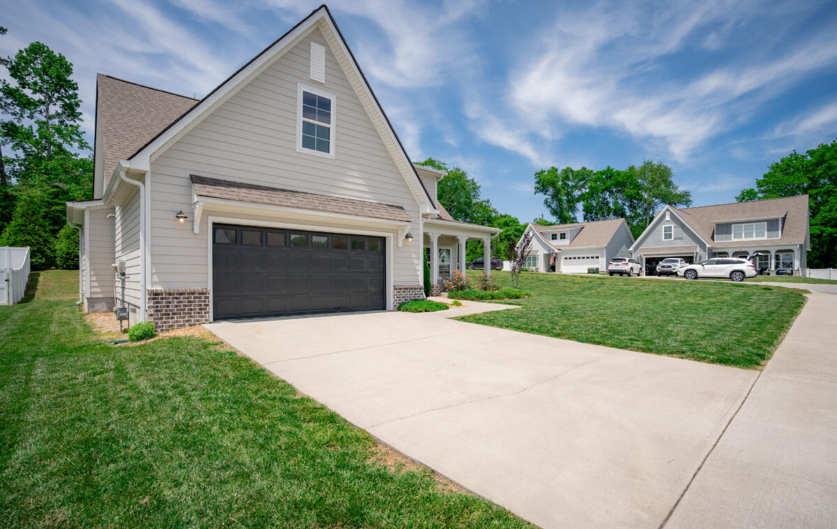 1369 Baldwin Field Circle