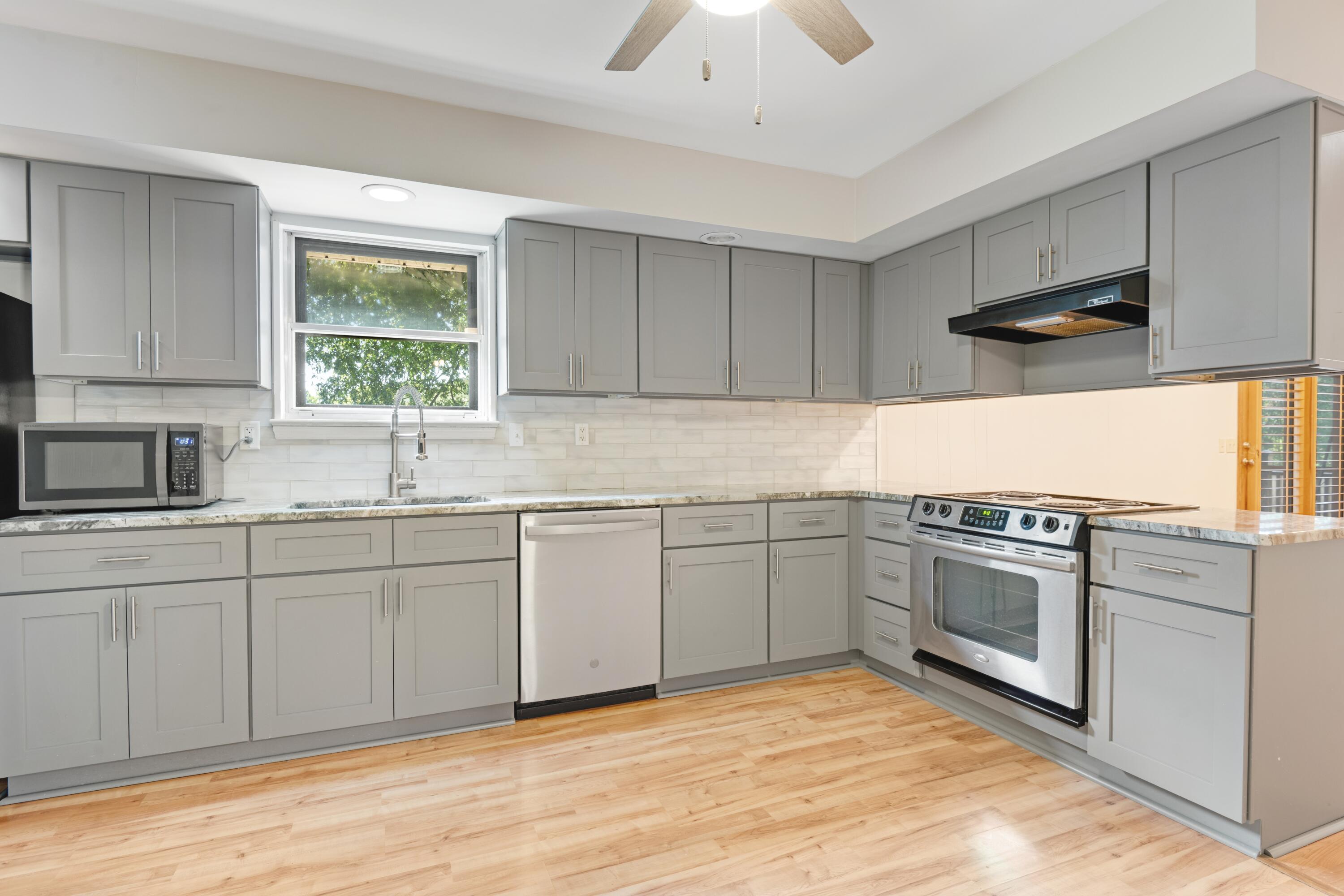 154 Valleybrook Circle