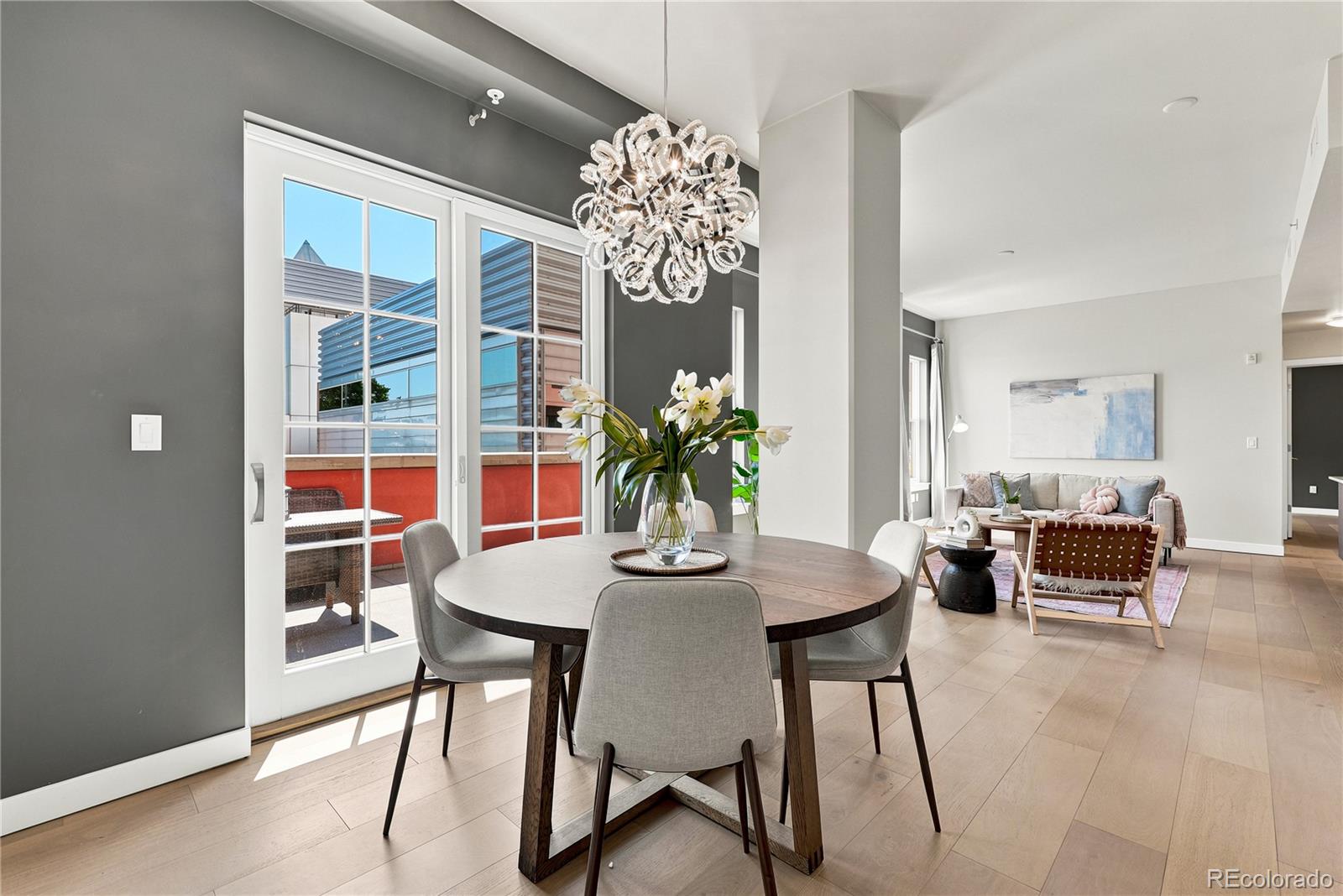 410 Acoma Street Unit: 211