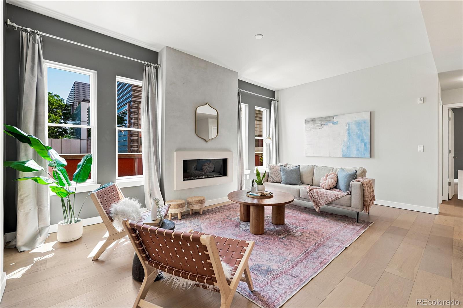 410 Acoma Street Unit: 211