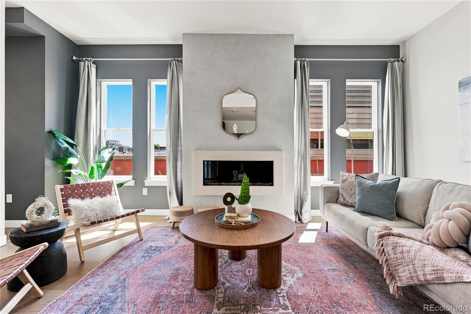 410 Acoma Street Unit: 211