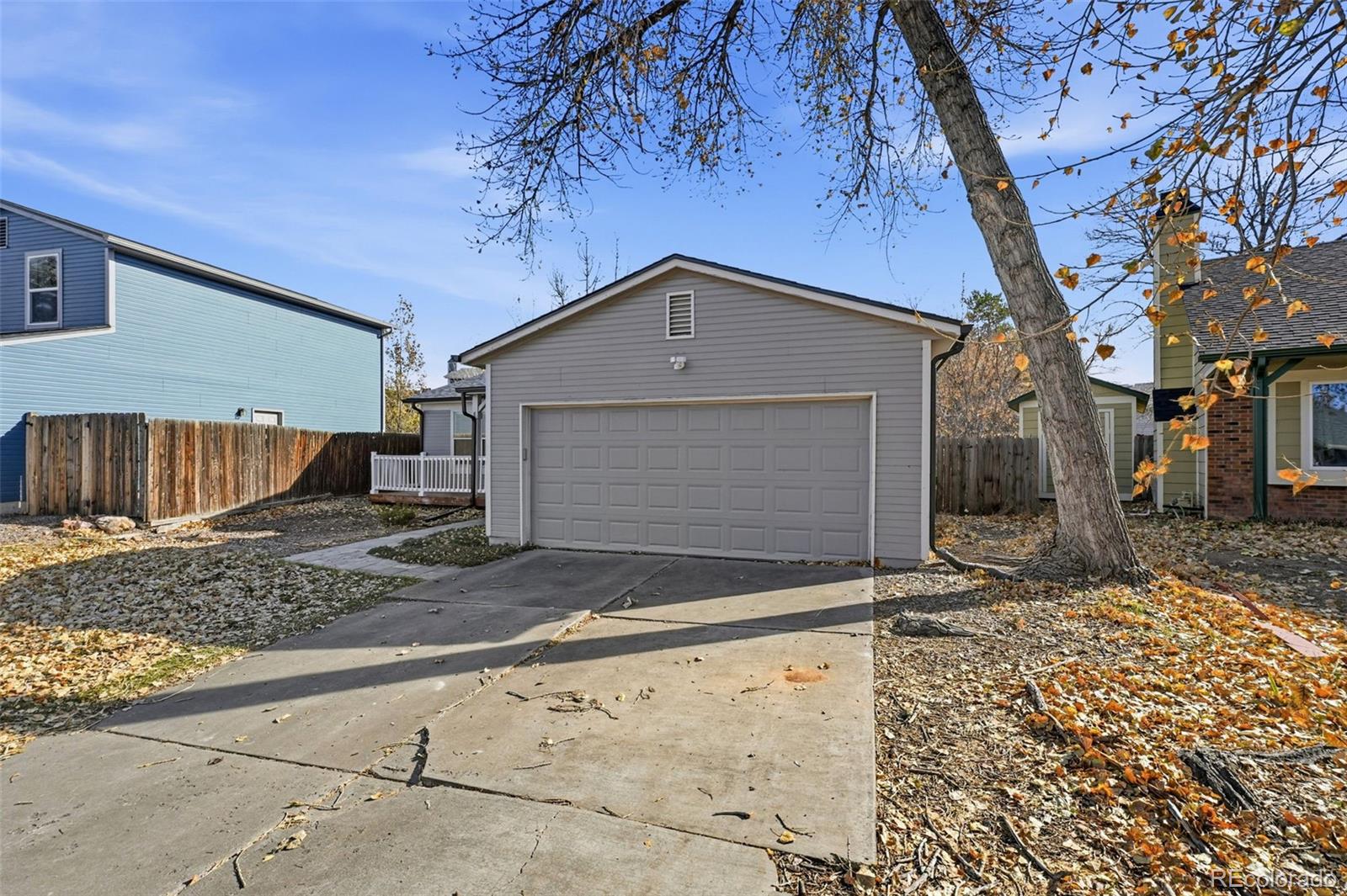 17660 Snowberry Way