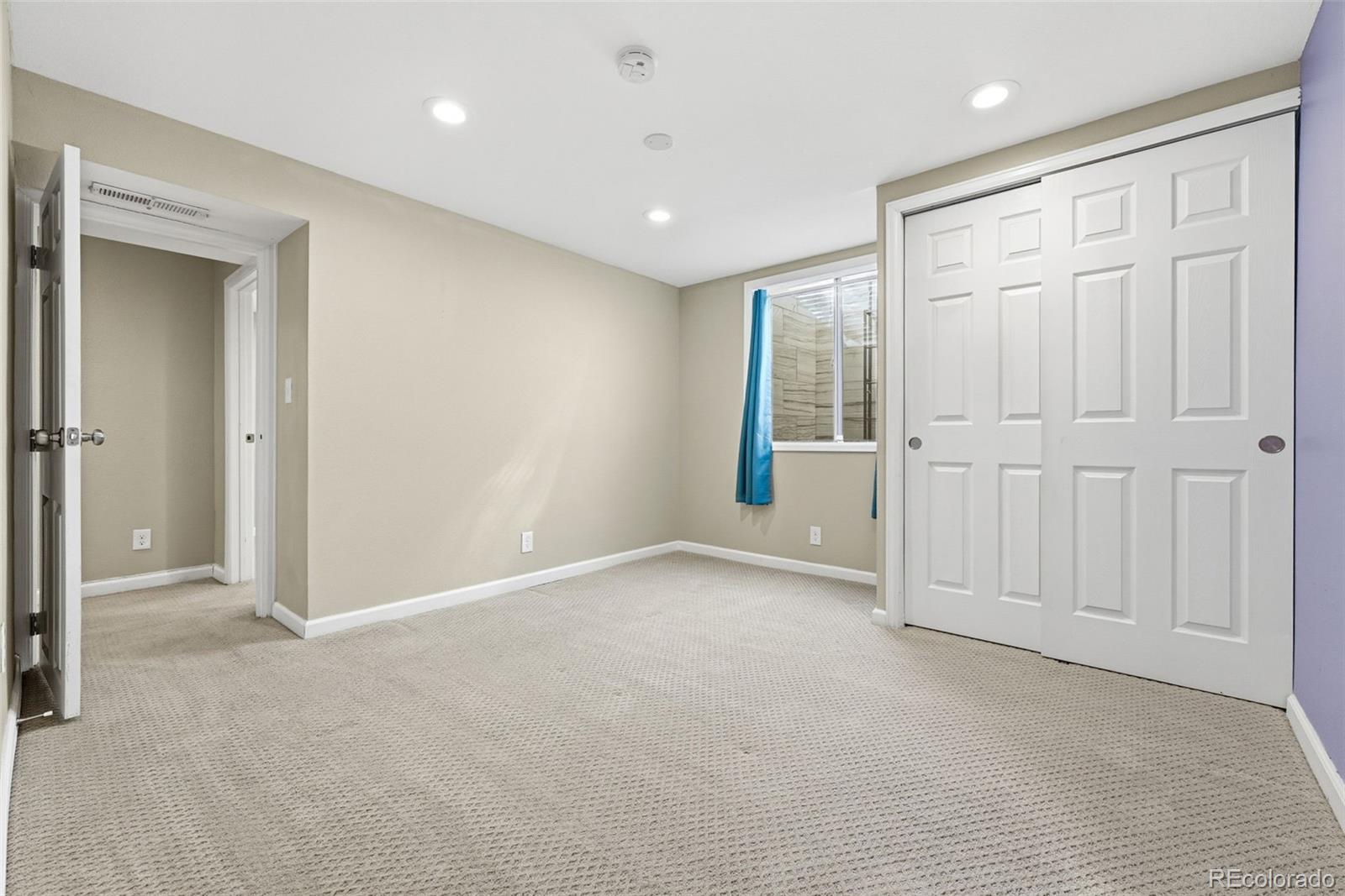 17660 Snowberry Way