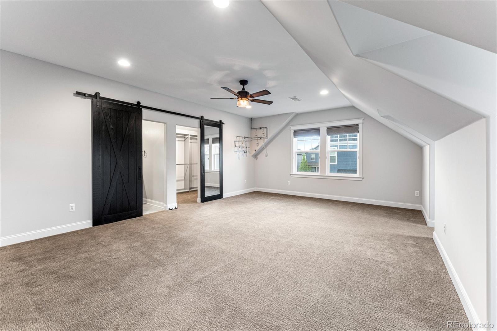 5454 Wabash Way