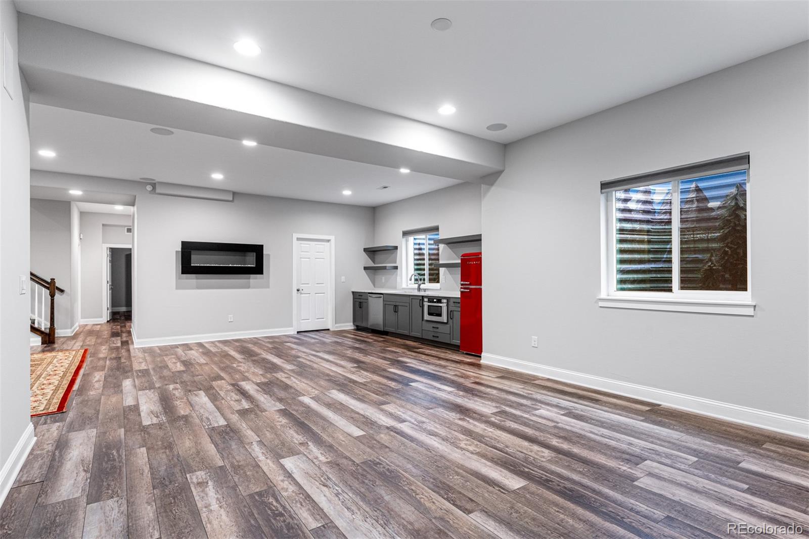 5454 Wabash Way