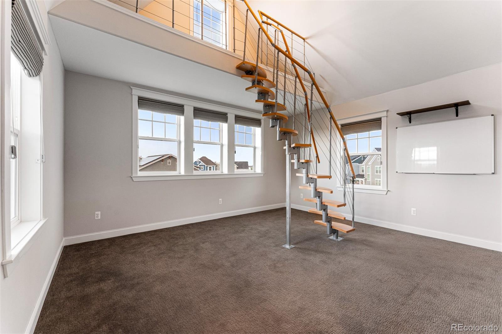 5454 Wabash Way