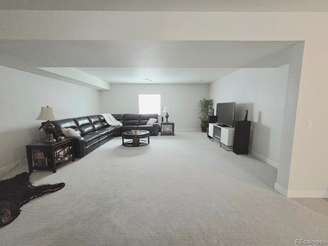 5051 S Netherland Way