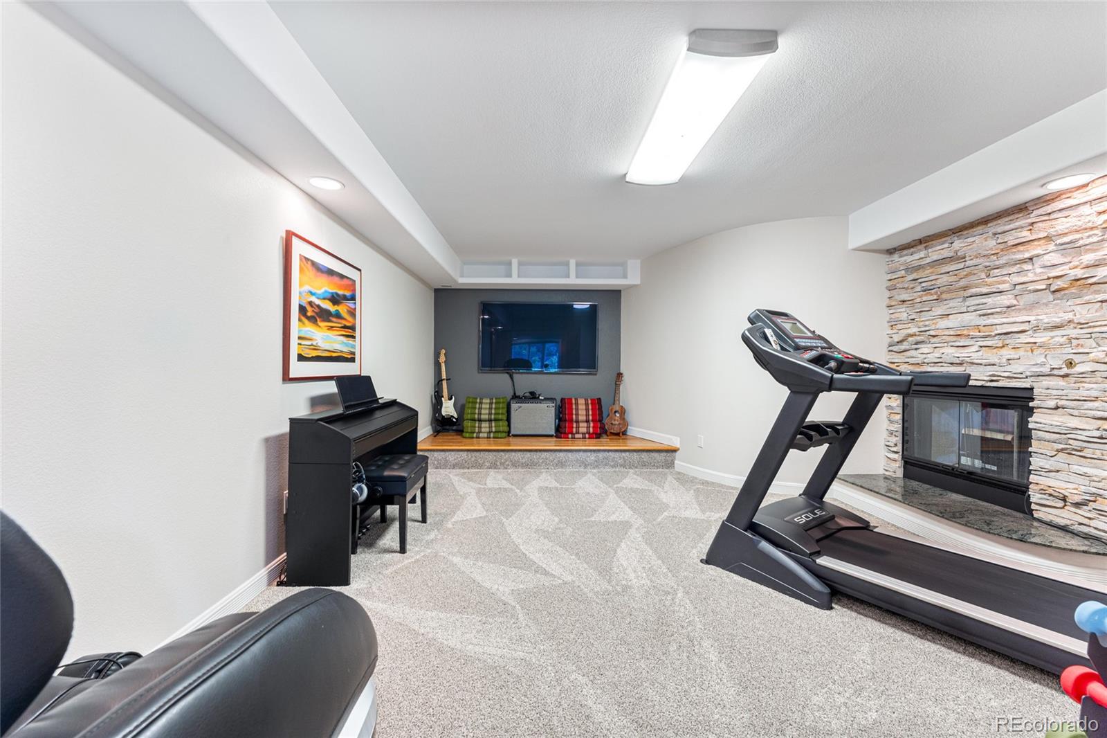 11392 Quivas Way