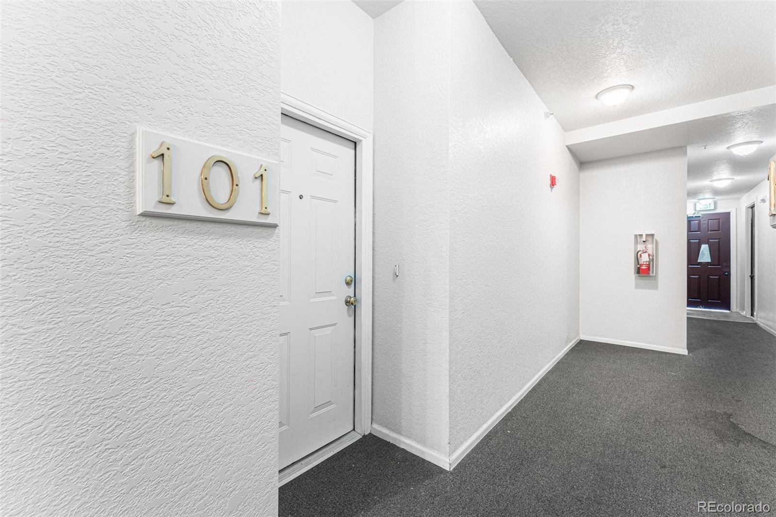 14221 E 1st Drive Unit: 101