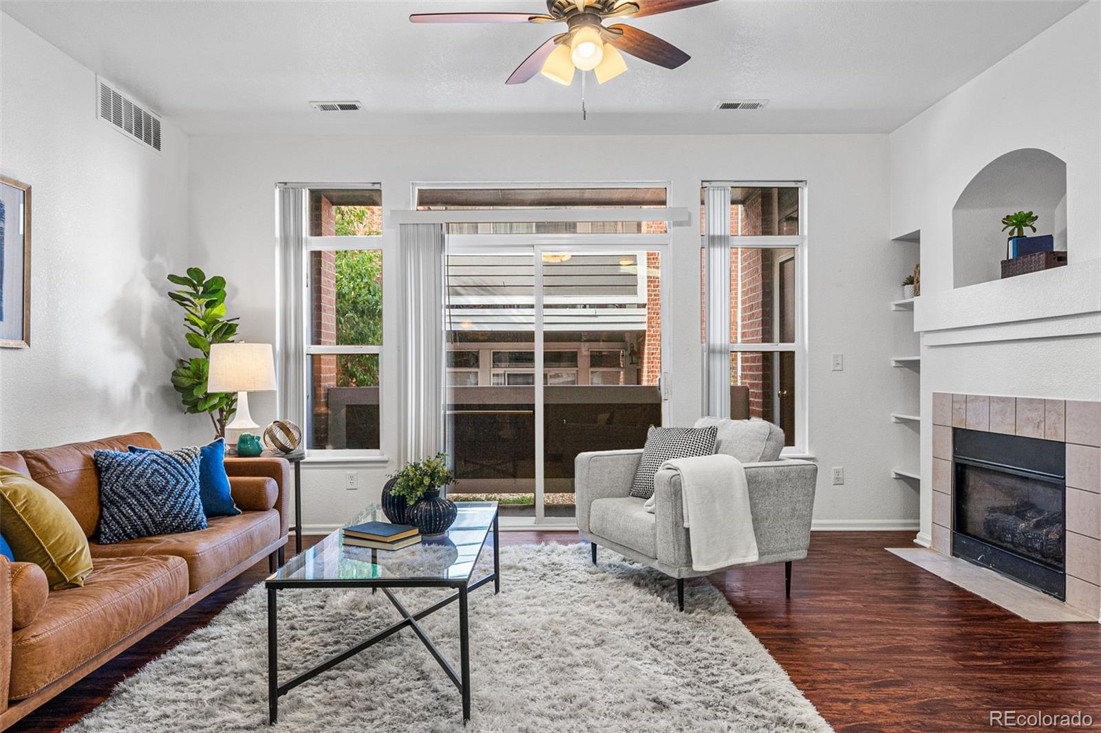 14221 E 1st Drive Unit: 101