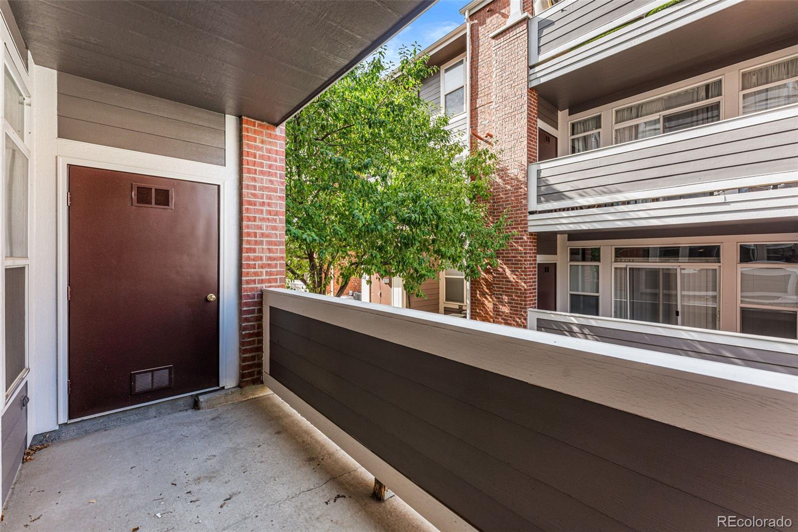 14221 E 1st Drive Unit: 101