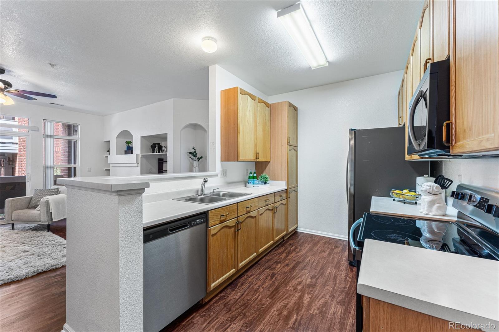 14221 E 1st Drive Unit: 101