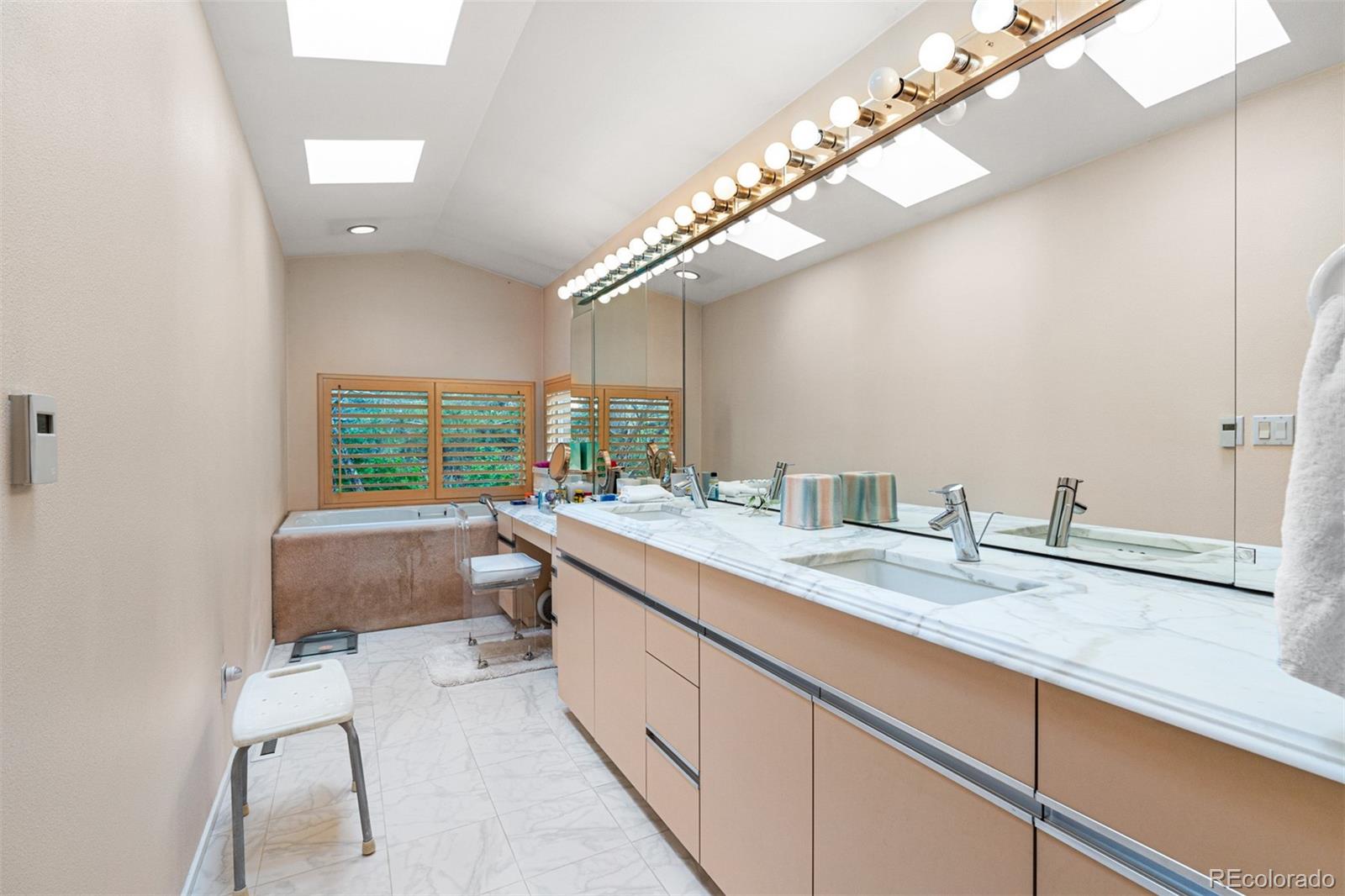 14135 E Progress Court