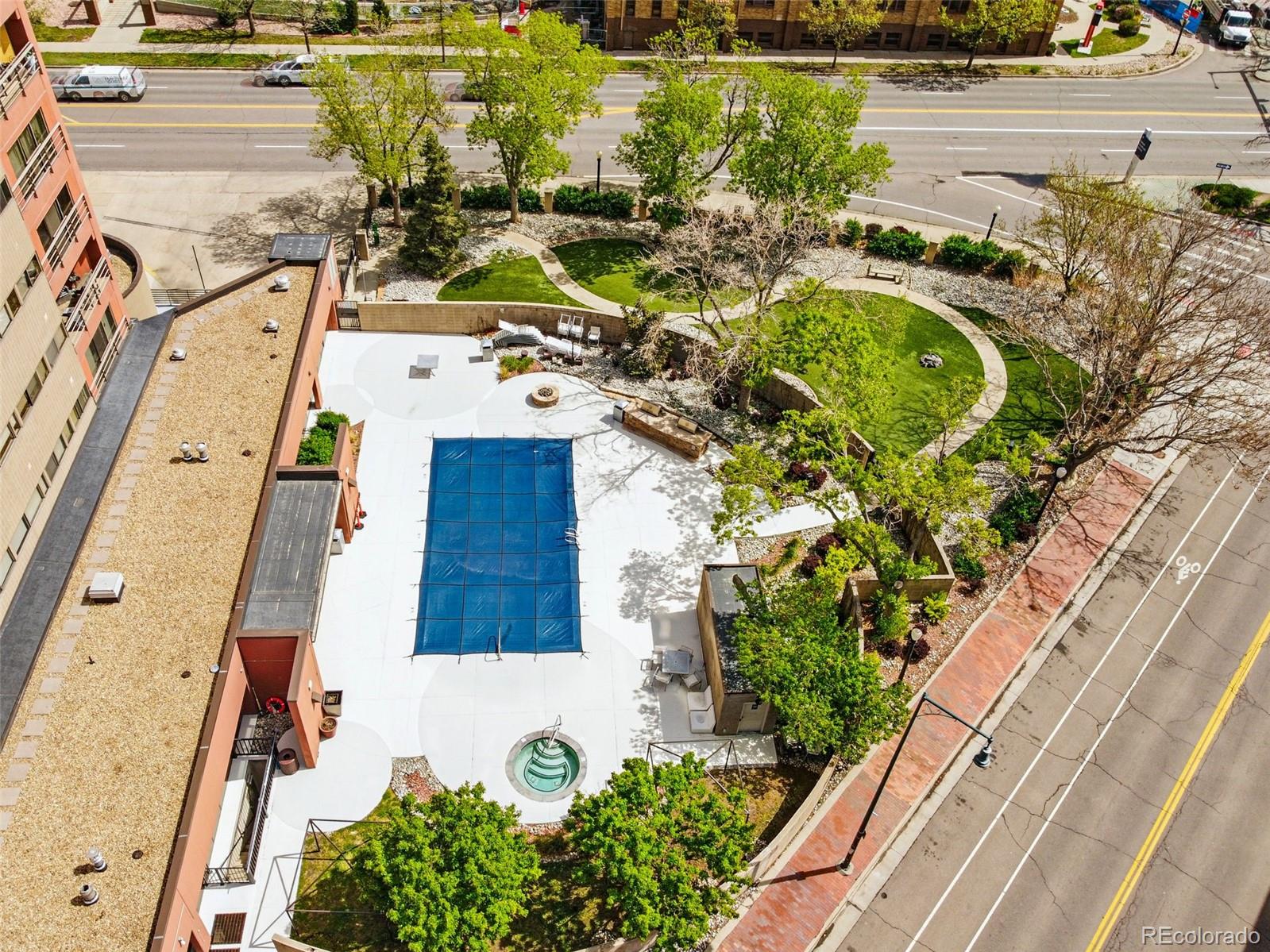 100 Park Avenue Unit: 907
