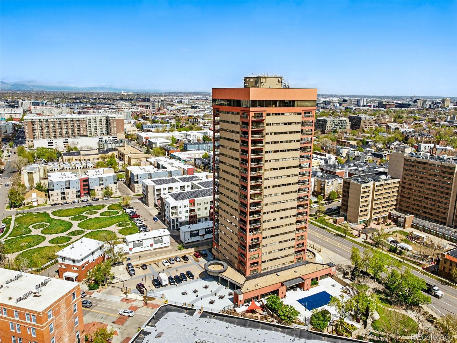 100 Park Avenue Unit: 907